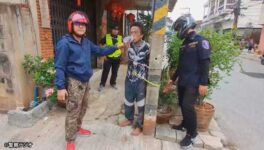 薬物乱用の男を　市民が取り押さえる - ワイズデジタル【タイで生活する人のための情報サイト】