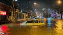 パタヤで約3時間の大雨　車10台以上が浸水 - ワイズデジタル【タイで生活する人のための情報サイト】